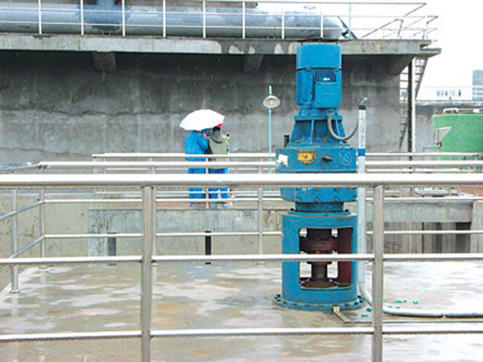 ����ԭ�Ͻ�����װ��